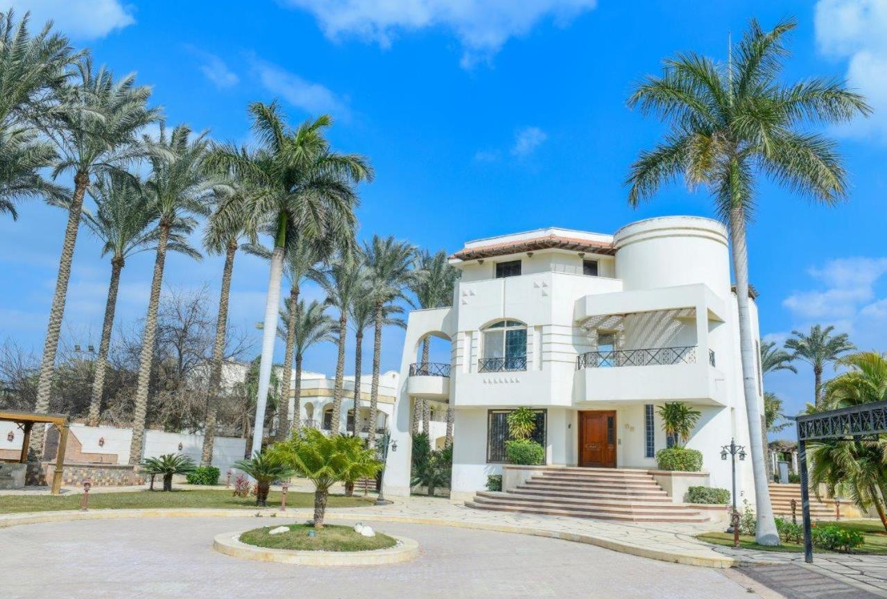 Al Mansouria Cairo